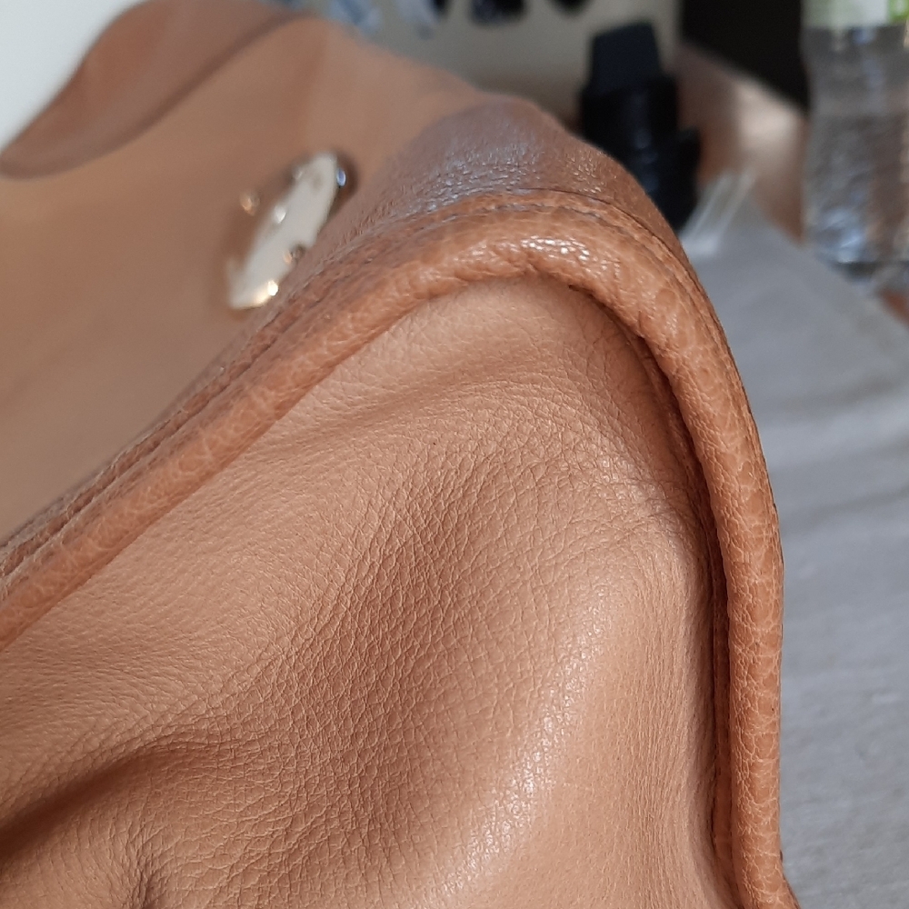 Mulberry Chic Tan Leather 3 Way Bag. East/West Bag. - Picture 12 of 13
